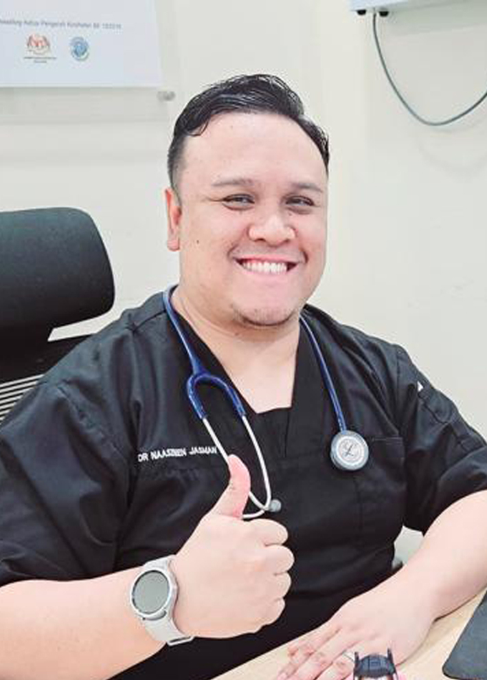 Dr-Mohd-Naaszreen-Bin-Jasman
